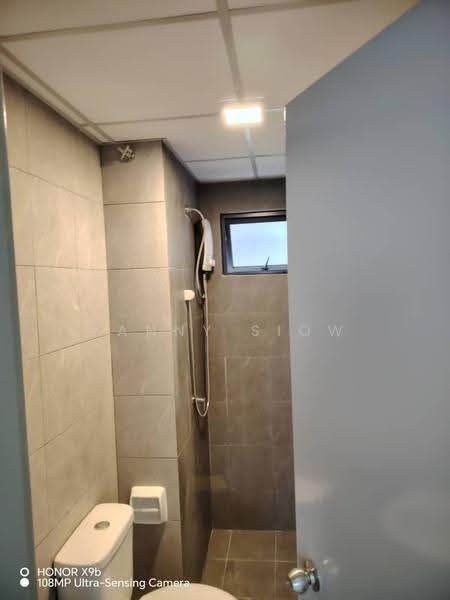 Service Residence for Sale at Flora Residency - Yanny Siow - Bathroom - PropertyGuru.com.my