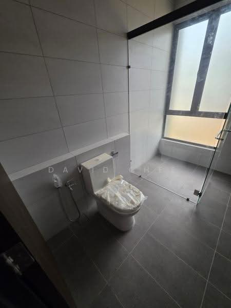 Semi-Detached House for Sale in Bandar Kinrara (Selangor) - David Chee - Bathroom - PropertyGuru.com.my