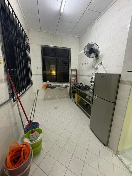 Rumah Teres 1-Tingkat untuk Disewa di Tebrau (Johor) - Grace Lau - Kitchen - PropertyGuru.com.my