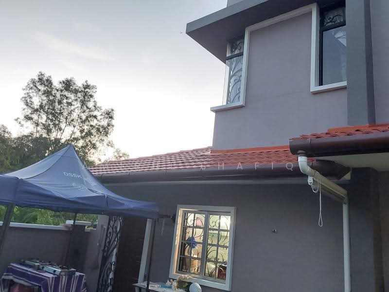 Semi-Detached House for Sale in Bandar Tasik Kesuma (Beranang) - Amirul Shafiq - Exterior - PropertyGuru.com.my