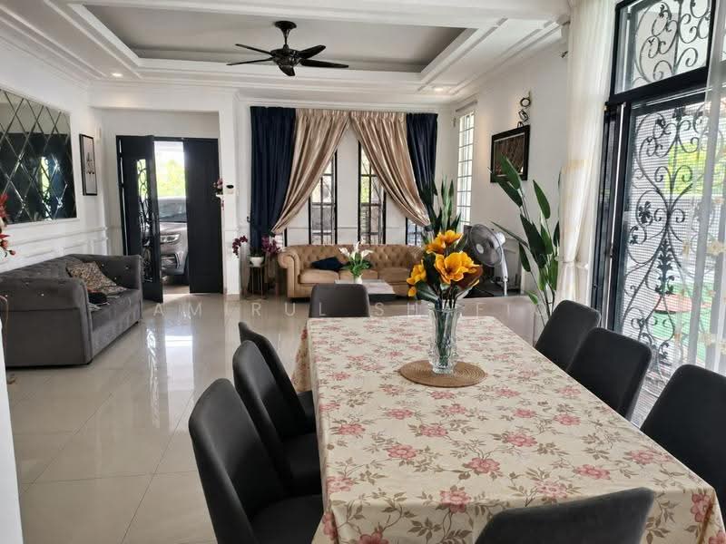 Semi-Detached House for Sale in Bandar Tasik Kesuma (Beranang) - Amirul Shafiq - Living Room - PropertyGuru.com.my
