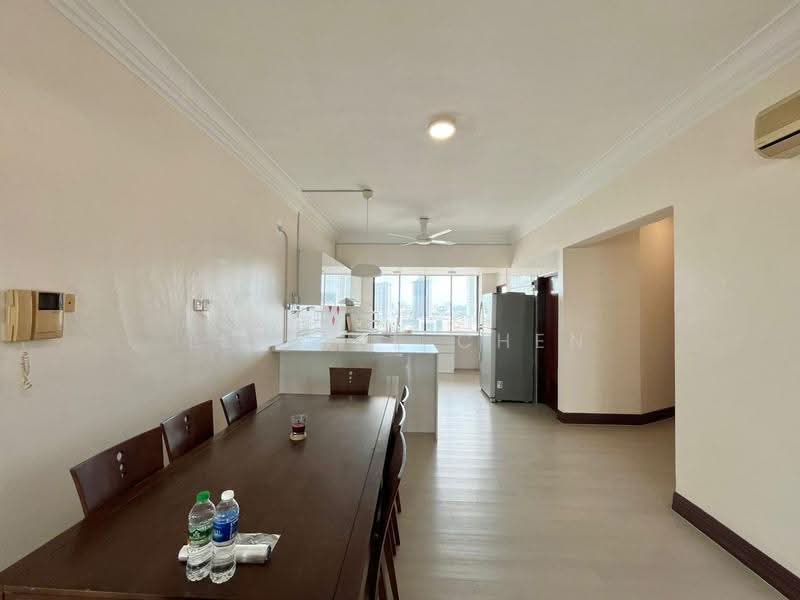 Condominium for Rent at Silverton Condominium - Lee Xue Chen - Dining Room - PropertyGuru.com.my