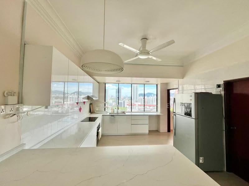 Condominium for Rent at Silverton Condominium - Lee Xue Chen - Kitchen - PropertyGuru.com.my