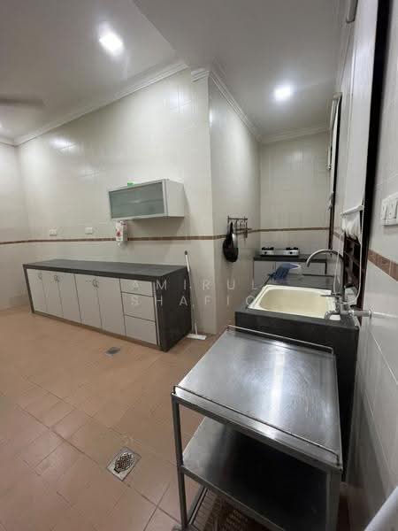 Rumah Teres 2-Tingkat untuk Dijual di Taman Setiawangsa (Setiawangsa) - Amirul Shafiq - Kitchen - PropertyGuru.com.my