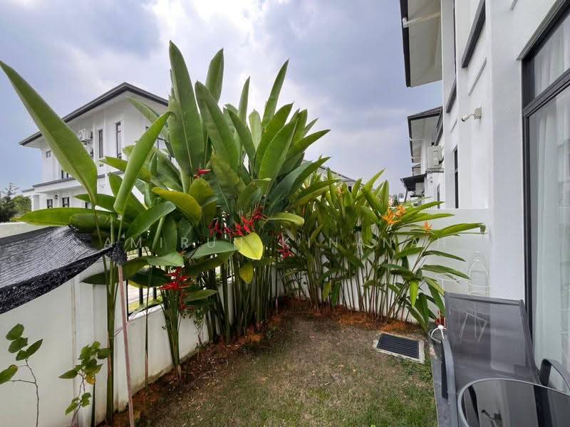 Rumah Berkembar untuk Dijual di Kuala Selangor (Selangor) - Amirun Kinanah - Exterior - PropertyGuru.com.my