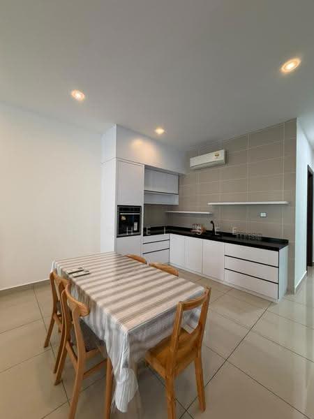 2-storey Terraced House for Rent in Iskandar Puteri (Nusajaya) (Johor) - Rachel See - Kitchen - PropertyGuru.com.my