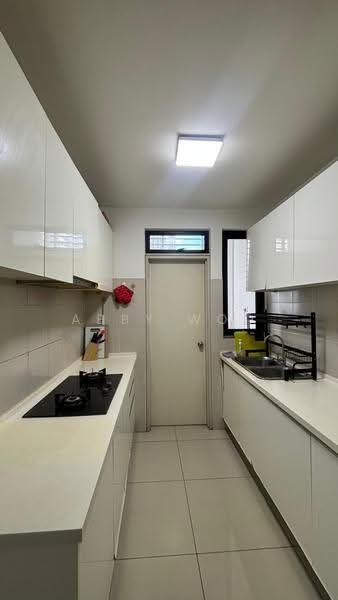 Kediaman Servis untuk Disewa di i-Residence @ i-City - Abby Woo - Kitchen - PropertyGuru.com.my