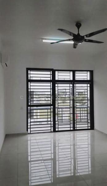 Cluster House for Sale in Bukit Indah (Iskandar Puteri (Nusajaya)) - Catherine Thung - Living Room - PropertyGuru.com.my