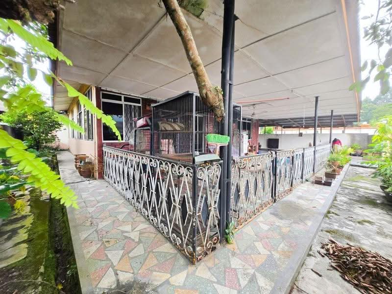 Bungalow House untuk Dijual di Kampung Lembah Jaya Selatan (Ampang) - Zul Syafiq - Exterior - PropertyGuru.com.my