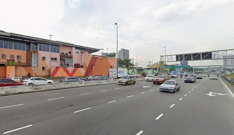 Pejabat untuk Disewa di PJS 10, Taman Subang Indah (Petaling Jaya) - CK Tong - Exterior - PropertyGuru.com.my
