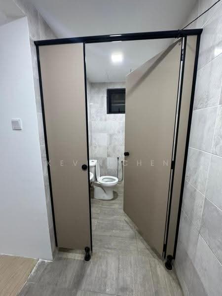 Shop / Office untuk Disewa di Cyber 9 (Cyberjaya) - Kevin Chen - Bathroom - PropertyGuru.com.my