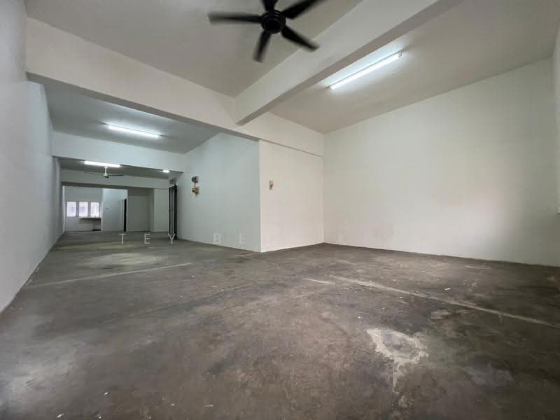 Shop / Office untuk Disewa di Taman Muda (Ampang) - Tey Beng Keat - Interior - PropertyGuru.com.my