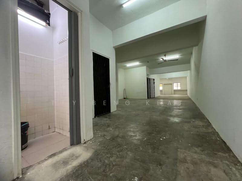 Shop / Office untuk Disewa di Taman Muda (Ampang) - Tey Beng Keat - Interior - PropertyGuru.com.my