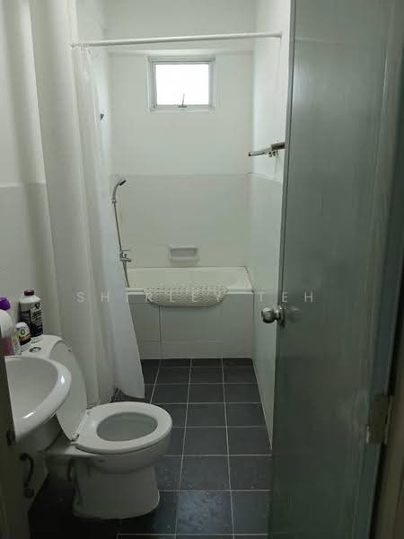 Kondominium untuk Dijual di Palma Laguna - Shirley Teh - Bathroom - PropertyGuru.com.my
