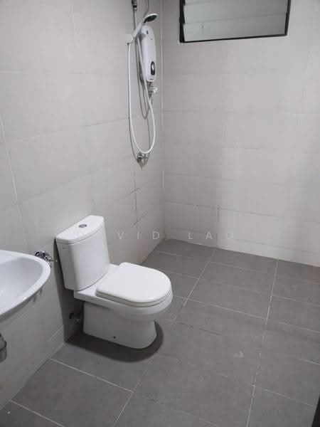 Kondominium untuk Disewa di Ken Rimba Condominium 1 - David Lao - Bathroom - PropertyGuru.com.my