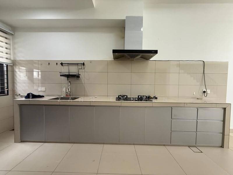 Rumah Teres untuk Disewa di Elmina (Shah Alam) - Zann Fauzan - Kitchen - PropertyGuru.com.my