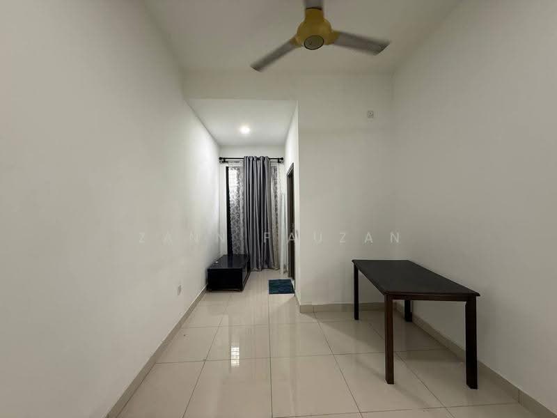 Rumah Teres untuk Disewa di Elmina (Shah Alam) - Zann Fauzan - Living Room - PropertyGuru.com.my