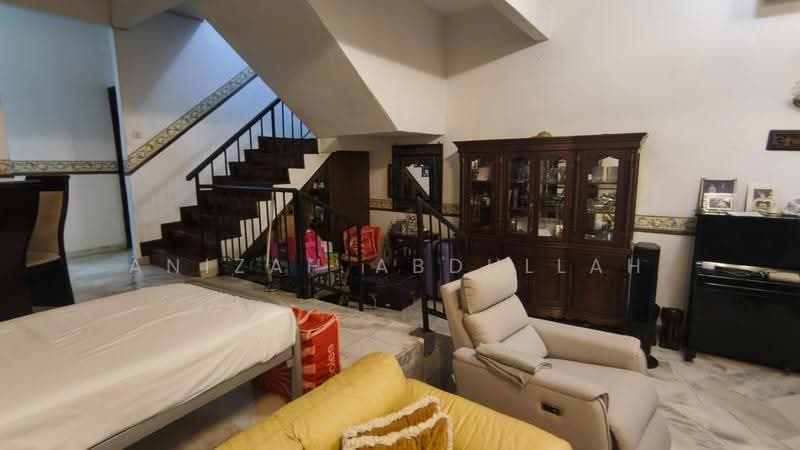 Rumah Teres 2-Tingkat untuk Dijual di Bandar Sungai Long (Selangor) - Anizah Abdullah - Living Room - PropertyGuru.com.my