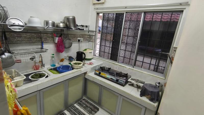 Rumah Teres 2-Tingkat untuk Dijual di Bandar Sungai Long (Selangor) - Anizah Abdullah - Kitchen - PropertyGuru.com.my