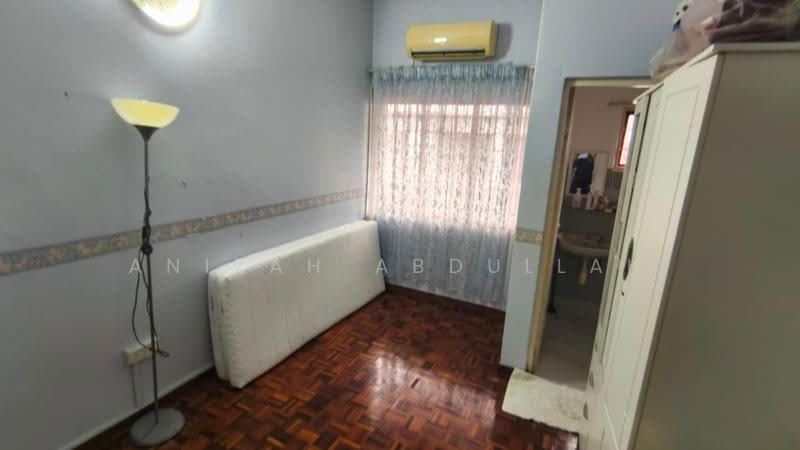 Rumah Teres 2-Tingkat untuk Dijual di Bandar Sungai Long (Selangor) - Anizah Abdullah - Bedroom - PropertyGuru.com.my