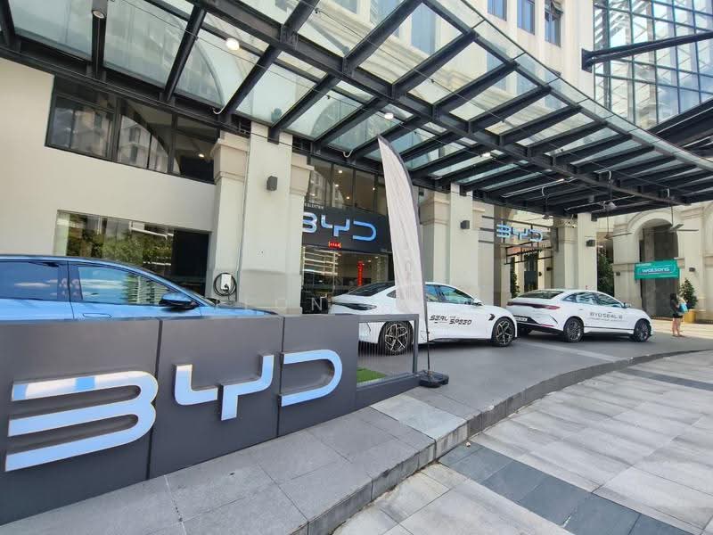 Shop / Office untuk Disewa di Desa Parkcity (Kuala Lumpur) - Leon Liew - Exterior - PropertyGuru.com.my