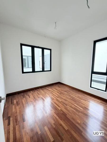 Rumah Berkembar untuk Dijual di Telok Panglima Garang (Selangor) - Jennie Chew - PropertyGuru.com.my
