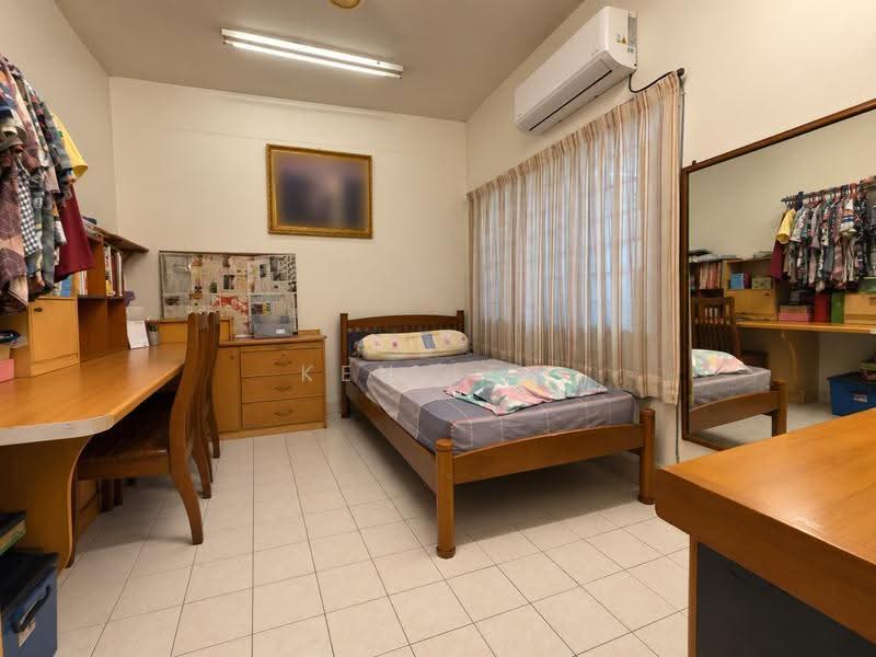 Rumah Teres 2-Tingkat untuk Dijual di Taman Sri Bahtera (Cheras) - Ken Lew - Bedroom - PropertyGuru.com.my