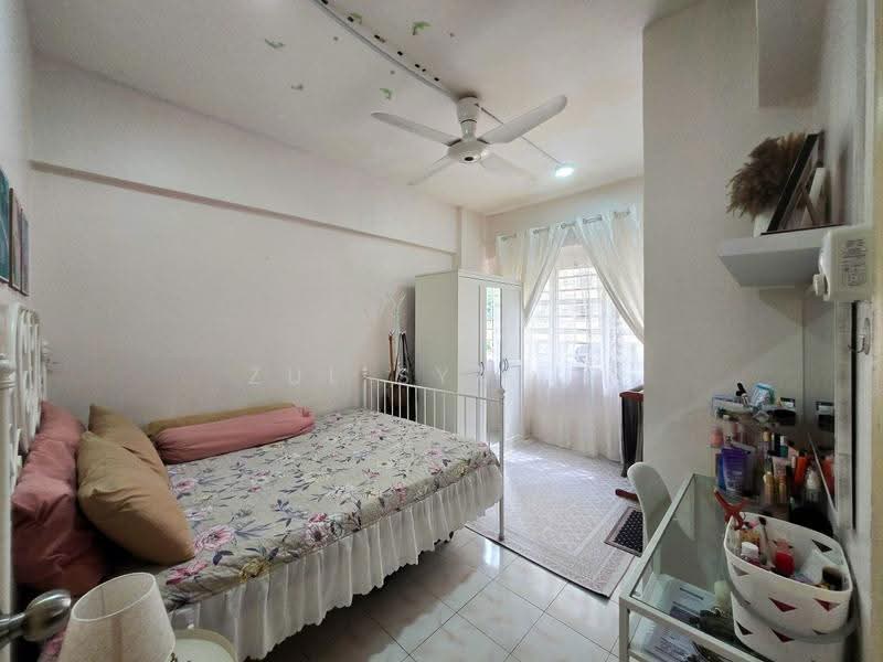 Pangsapuri untuk Dijual di Spring Ville - Zul Syafiq - Bedroom - PropertyGuru.com.my