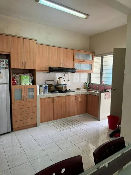 Condominium for Sale at Platinum Hill PV 5 - Ammar Imran Anuar - Kitchen - PropertyGuru.com.my