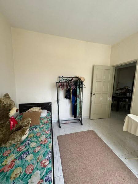 Condominium for Sale at Platinum Hill PV 5 - Ammar Imran Anuar - Bedroom - PropertyGuru.com.my