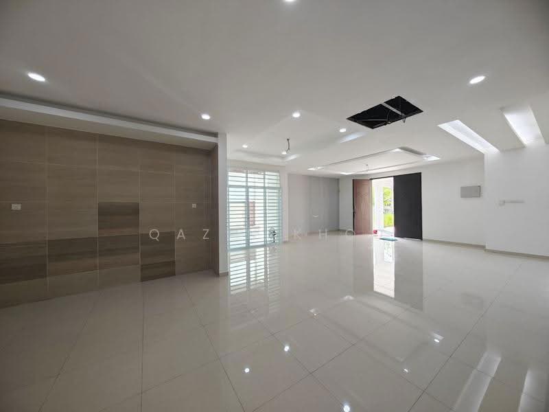 Rumah Berkembar untuk Dijual di Taman Meru (Ipoh) - Qazin Khoo - Living Room - PropertyGuru.com.my
