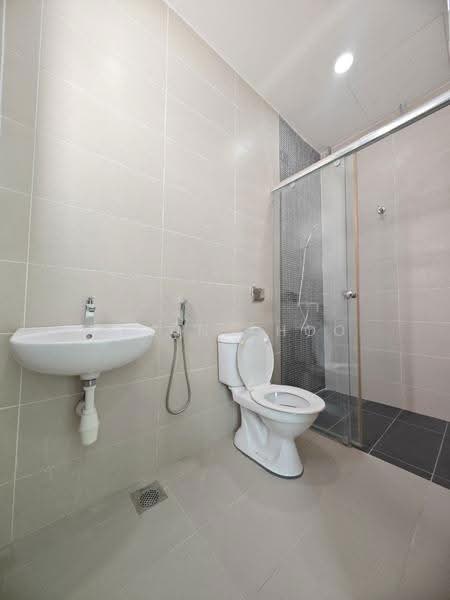 Rumah Berkembar untuk Dijual di Taman Meru (Ipoh) - Qazin Khoo - Bathroom - PropertyGuru.com.my