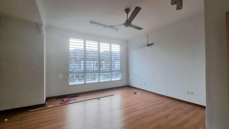 2-storey Terraced House for Sale in Seksyen 16 (Shah Alam) - Reena Sarif - PropertyGuru.com.my