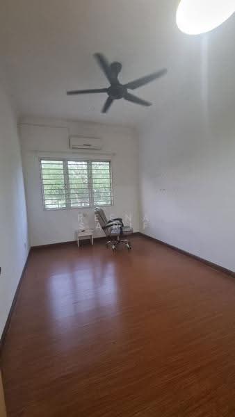 2-storey Terraced House for Sale in Seksyen 16 (Shah Alam) - Reena Sarif - PropertyGuru.com.my