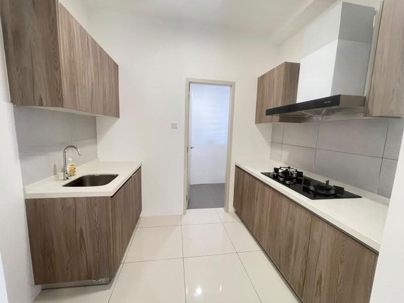 Service Residence for Sale at Vivo Executive Apartment - Dick Ken Tan - Kitchen - PropertyGuru.com.my