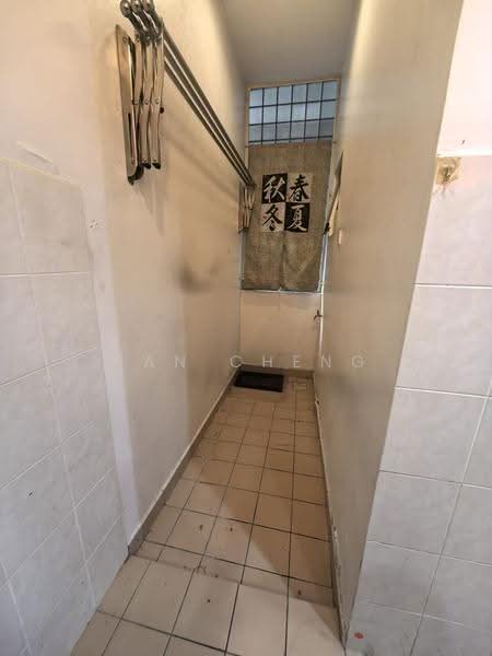 Rumah Bandar untuk Dijual di Batu 9 (Cheras) - Han Cheng - PropertyGuru.com.my