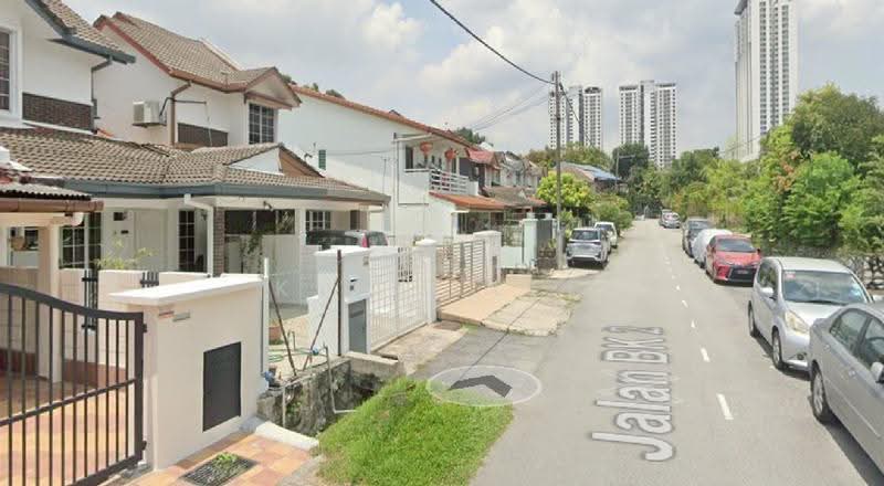Terraced House for Sale in Bandar Kinrara Seksyen 1 (Bandar Kinrara) - Kylie Lee - Exterior - PropertyGuru.com.my