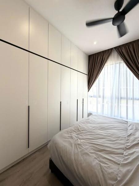 Kediaman Servis untuk Dijual di Mesahill - Eunice Kerk - Bedroom - PropertyGuru.com.my