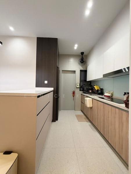 Kediaman Servis untuk Dijual di Mesahill - Eunice Kerk - Kitchen - PropertyGuru.com.my