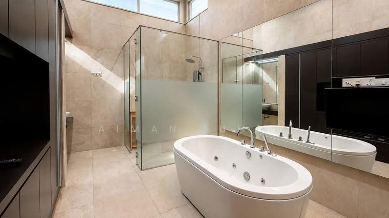 Bungalow House for Sale in Setia Eco Park (Setia Alam) - AIMAN ZUHDI - Bathroom - PropertyGuru.com.my