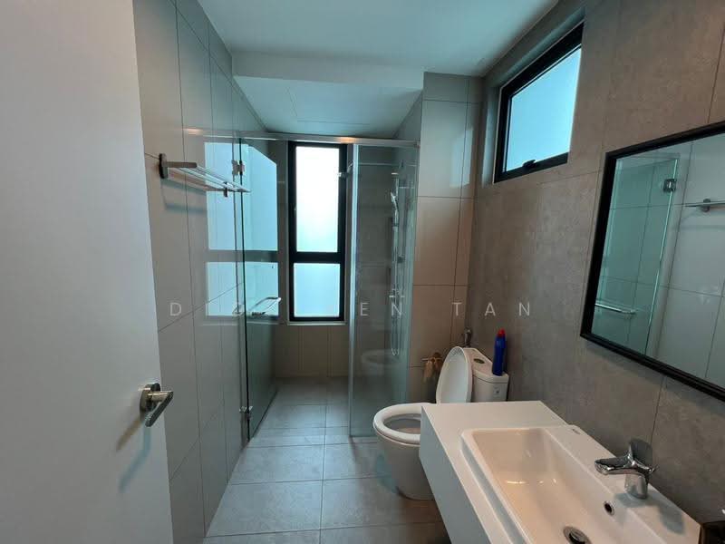 Kondominium untuk Disewa di Mezzo - Dick Ken Tan - Bathroom - PropertyGuru.com.my