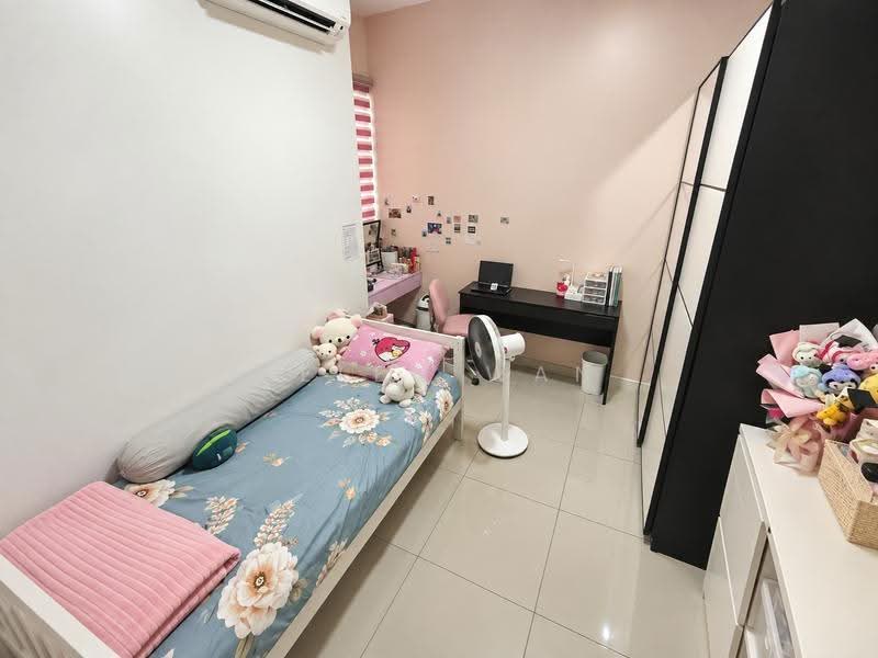 Service Residence for Sale at Fortune Perdana - Helen Wan - Bedroom - PropertyGuru.com.my