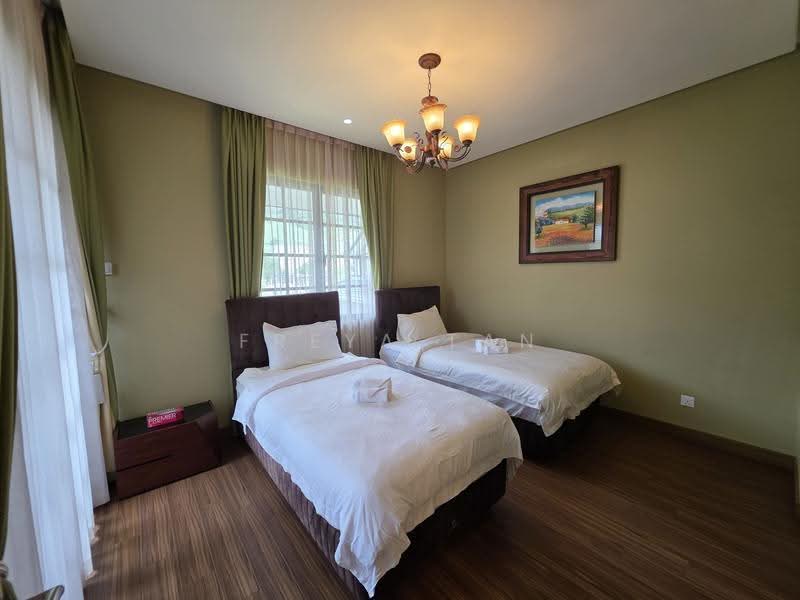 Bungalow House for Sale in Bentong (Pahang) - Freya Tan - Bedroom - PropertyGuru.com.my