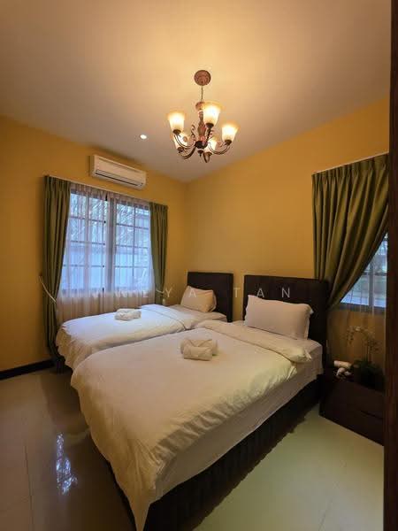 Bungalow House for Sale in Bentong (Pahang) - Freya Tan - Bedroom - PropertyGuru.com.my