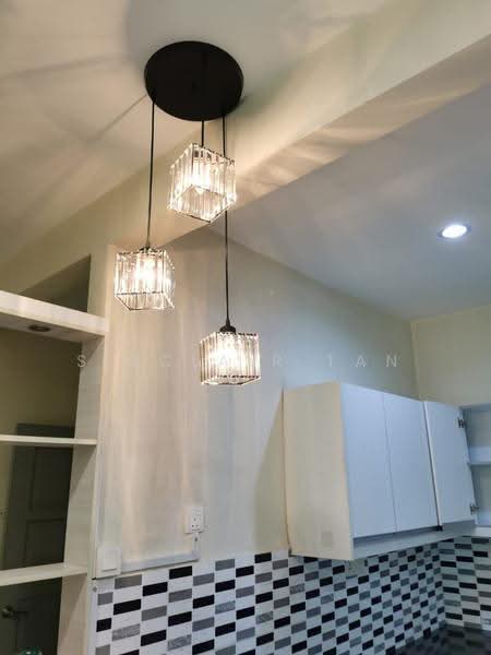 Pangsapuri untuk Dijual di 162 Residency - Sinclair Tan - Kitchen - PropertyGuru.com.my