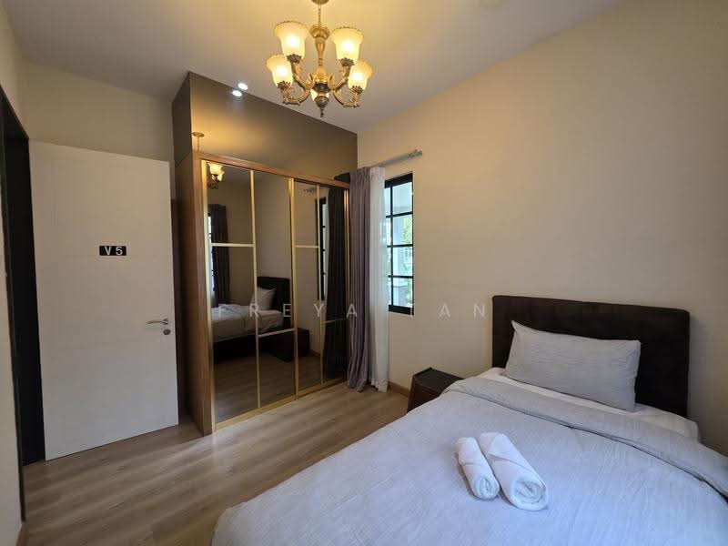 Bungalow House for Sale in Bentong (Pahang) - Freya Tan - PropertyGuru.com.my