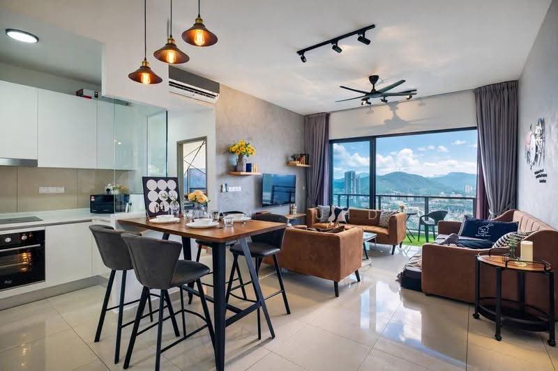Kediaman Servis untuk Dijual di Astoria Ampang - AIMAN ZUHDI - Living Room - PropertyGuru.com.my