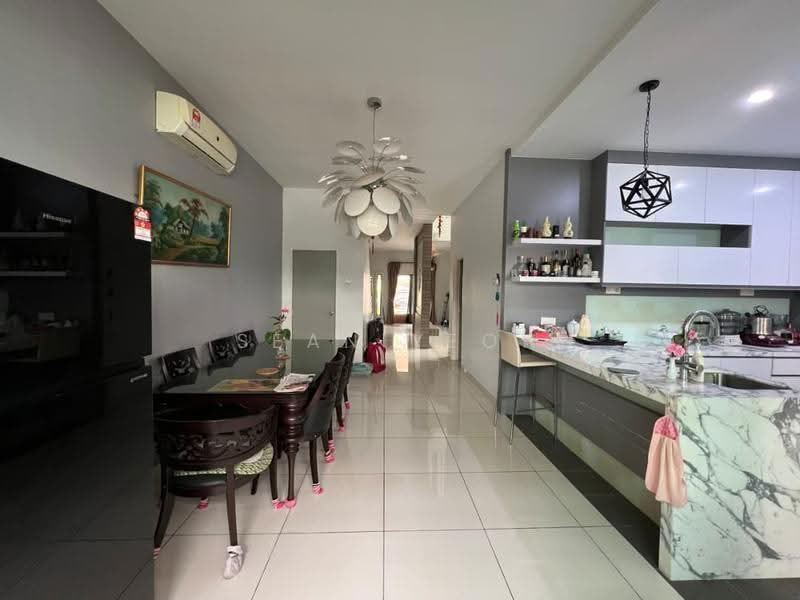 Terraced House for Sale in Taman Laguna (Johor Bahru) - Sean Yeoh - Dining Room - PropertyGuru.com.my