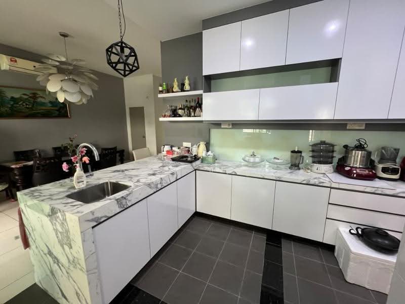 Terraced House for Sale in Taman Laguna (Johor Bahru) - Sean Yeoh - Kitchen - PropertyGuru.com.my
