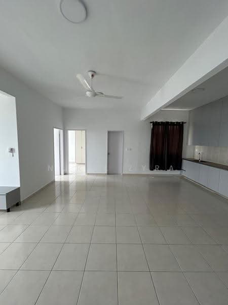 Rumah Flat untuk Disewa di RESIDENSI SELANGORKU OLEANDER - Nurul Zyra - Living Room - PropertyGuru.com.my